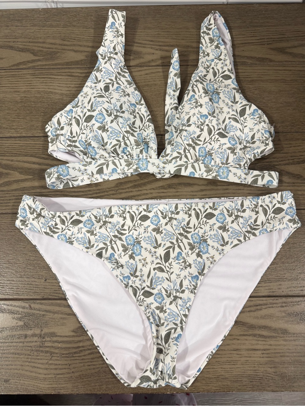 Gianni Bini Cream Floral Tie-Front Bikini with Blue Accents